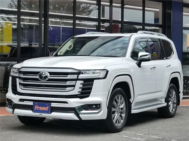2026 Toyota Land Cruiser ZX - photo 1 2026 Toyota Land Cruiser ZX Pearl Jeep for sale, Japanese used car export - photo 1 of 65 | GULJI TRADERS