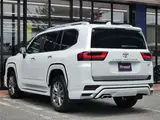 2026 Toyota Land Cruiser ZX Pearl Jeep for sale, Japanese used car export - photo 12 of 65 | GULJI TRADERS