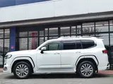 2026 Toyota Land Cruiser ZX Pearl Jeep for sale, Japanese used car export - photo 14 of 65 | GULJI TRADERS