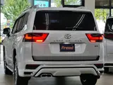 2026 Toyota Land Cruiser ZX Pearl Jeep for sale, Japanese used car export - photo 52 of 65 | GULJI TRADERS