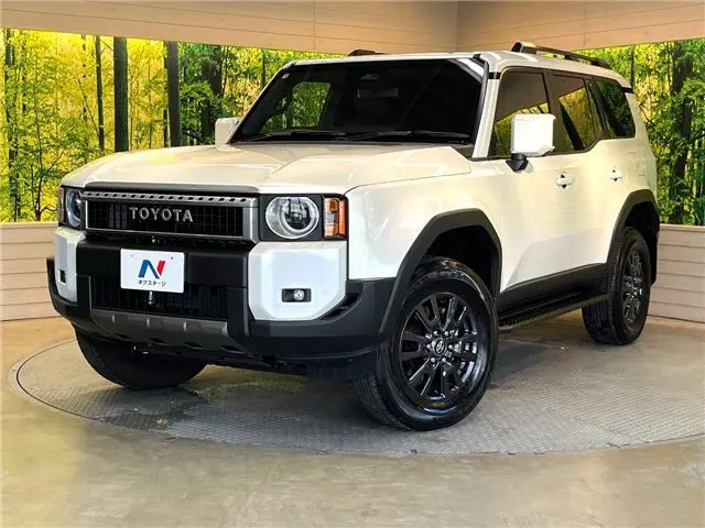 2026 Toyota Land Cruiser VX Pearl Jeep for sale, Japanese used car export - photo 1 of 30 | GULJI TRADERS