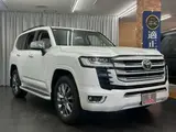 2026 Toyota Land Cruiser ZX White Jeep for sale, Japanese used car export - photo 3 of 50 | GULJI TRADERS