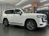 2026 Toyota Land Cruiser ZX White Jeep for sale, Japanese used car export - photo 4 of 50 | GULJI TRADERS