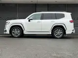 2026 Toyota Land Cruiser 300ZX, Modellista Aero, JBL, Rear Enter T, Rear Differential Lock White Jeep for sale, Japanese used car export - photo 6 of 36 | GULJI TRADERS