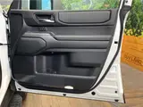 2026 Toyota Land Cruiser VX Pearl Jeep for sale, Japanese used car export - photo 20 of 30 | GULJI TRADERS