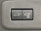 2026 Toyota Land Cruiser VX Pearl Jeep for sale, Japanese used car export - photo 21 of 30 | GULJI TRADERS
