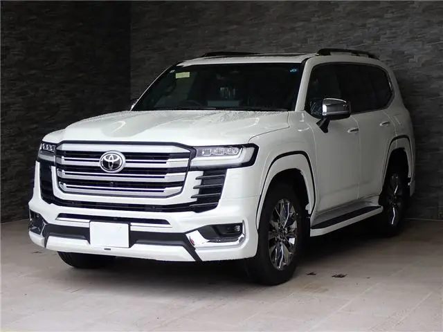 2026 Toyota Land Cruiser ZX Diesel Turbo - photo 1 2026 Toyota Land Cruiser ZX Diesel Turbo Pearl Jeep for sale, Japanese used car export - photo 1 of 80 | GULJI TRADERS