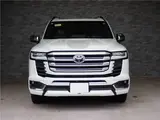 2026 Toyota Land Cruiser ZX Diesel Turbo Pearl Jeep for sale, Japanese used car export - photo 2 of 80 | GULJI TRADERS