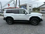 2026 Toyota Land Cruiser 2.8 VX Diesel Turbo 4WD White Jeep for sale, Japanese used car export - photo 4 of 65 | GULJI TRADERS