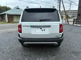 2026 Toyota Land Cruiser 2.8 VX Diesel Turbo 4WD White Jeep for sale, Japanese used car export - photo 5 of 65 | GULJI TRADERS