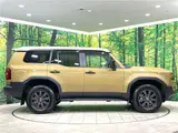 2026 Toyota Land Cruiser ZX Gold Jeep for sale, Japanese used car export - photo 28 of 30 | GULJI TRADERS
