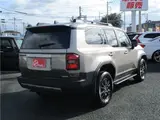 2026 Toyota Land Cruiser VX Gray Jeep for sale, Japanese used car export - photo 3 of 26 | GULJI TRADERS