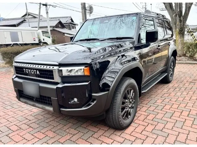 2026 Toyota Land Cruiser VX - photo 1 2026 Toyota Land Cruiser VX Black Jeep for sale, Japanese used car export - photo 1 of 21 | GULJI TRADERS