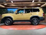 2026 Toyota Land Cruiser VX Gold Jeep for sale, Japanese used car export - photo 21 of 30 | GULJI TRADERS