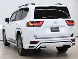 2026 Toyota Land Cruiser ZX White Jeep for sale, Japanese used car export - photo 17 of 43 | GULJI TRADERS