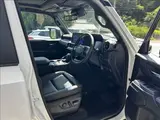 2026 Toyota Land Cruiser VX Pearl Jeep for sale, Japanese used car export - photo 17 of 47 | GULJI TRADERS