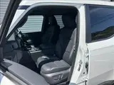 2026 Toyota Land Cruiser VX Pearl Jeep for sale, Japanese used car export - photo 36 of 47 | GULJI TRADERS
