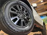 2026 Toyota Land Cruiser VX Pearl Jeep for sale, Japanese used car export - photo 10 of 30 | GULJI TRADERS
