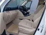 2026 Toyota Land Cruiser Rear entertainment system / Cool box / Modellista / ZX Pearl Jeep for sale, Japanese used car export - photo 12 of 32 | GULJI TRADERS