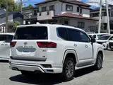 2026 Toyota Land Cruiser ZX 4WD White Jeep for sale, Japanese used car export - photo 6 of 24 | GULJI TRADERS