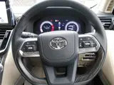 2026 Toyota Land Cruiser 3.3 ZX 5 people Pearl Jeep for sale, Japanese used car export - photo 12 of 21 | GULJI TRADERS