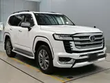 2026 Toyota Land Cruiser ZX 4WD Pearl Jeep for sale, Japanese used car export - photo 5 of 12 | GULJI TRADERS