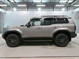 2026 Toyota Land Cruiser VX 4WD Other Jeep for sale, Japanese used car export - photo 4 of 12 | GULJI TRADERS