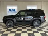 2026 Toyota Land Cruiser VX Other Jeep for sale, Japanese used car export - photo 2 of 9 | GULJI TRADERS
