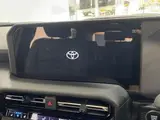 2026 Toyota Land Cruiser VX White Jeep for sale, Japanese used car export - photo 4 of 9 | GULJI TRADERS