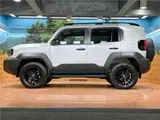 2026 Toyota Land Cruiser FJ VX Pearl Jeep for sale, Japanese used car export - photo 14 of 30 | GULJI TRADERS