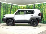 2026 Toyota Land Cruiser FJ VX Pearl Jeep for sale, Japanese used car export - photo 11 of 30 | GULJI TRADERS