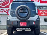 2026 Toyota Land Cruiser FJ 2.7 VX 4WD White Jeep for sale, Japanese used car export - photo 7 of 47 | GULJI TRADERS