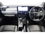 2026 Toyota Land Cruiser FJ VX 4WD, 1 owner Pearl Jeep for sale, Japanese used car export - photo 3 of 29 | GULJI TRADERS
