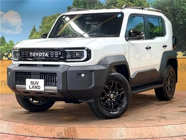 2026 Toyota Land Cruiser FJ VX - photo 1 2026 Toyota Land Cruiser FJ VX Pearl Jeep for sale, Japanese used car export | GULJI TRADERS
