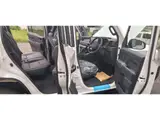 2026 Toyota Land Cruiser FJ VX Pearl Jeep for sale, Japanese used car export - photo 8 of 16 | GULJI TRADERS