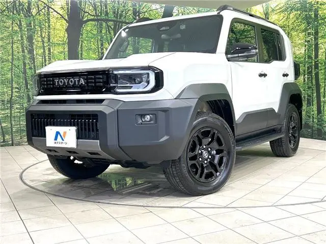 2026 Toyota Land Cruiser FJ VX - photo 1 2026 Toyota Land Cruiser FJ VX Pearl Jeep for sale, Japanese used car export | GULJI TRADERS