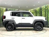2026 Toyota Land Cruiser FJ VX Pearl Jeep for sale, Japanese used car export - photo 27 of 30 | GULJI TRADERS