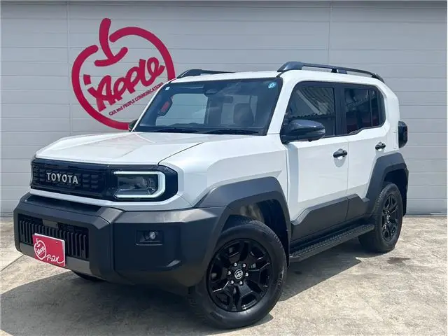 2026 Toyota Land Cruiser FJ VX One Owner - photo 1 2026 Toyota Land Cruiser FJ VX One Owner Pearl Jeep for sale, Japanese used car export | GULJI TRADERS