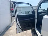 2026 Toyota Land Cruiser FJ VX One Owner Pearl Jeep for sale, Japanese used car export - photo 29 of 38 | GULJI TRADERS