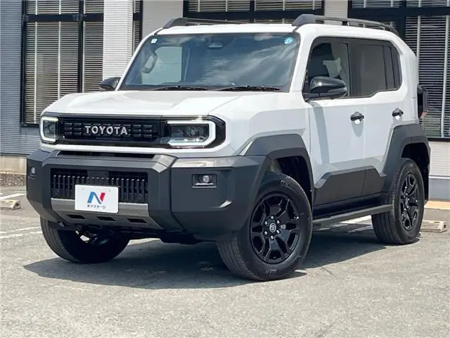 2026 Toyota Land Cruiser FJ VX Pearl Jeep for sale, Japanese used car export - photo 1 of 30 | GULJI TRADERS