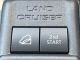 2026 Toyota Land Cruiser FJ VX Pearl Jeep for sale, Japanese used car export - photo 21 of 30 | GULJI TRADERS