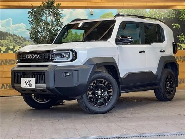 2026 Toyota Land Cruiser FJ VX - photo 1 2026 Toyota Land Cruiser FJ VX Pearl Jeep for sale, Japanese used car export - photo 1 of 30 | GULJI TRADERS