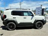 2026 Toyota Land Cruiser FJ VX White Jeep for sale, Japanese used car export - photo 11 of 39 | GULJI TRADERS