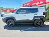 2026 Toyota Land Cruiser FJ VX White Jeep for sale, Japanese used car export - photo 12 of 39 | GULJI TRADERS