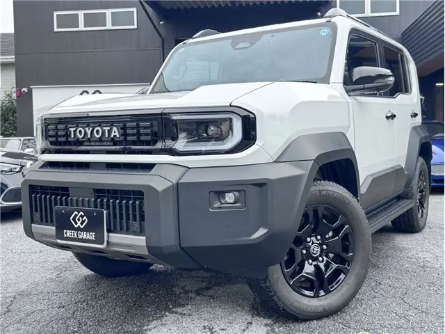 2026 Toyota Land Cruiser FJ VXVX - photo 1 2026 Toyota Land Cruiser FJ VXVX White Jeep for sale, Japanese used car export - photo 1 of 38 | GULJI TRADERS