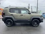 2026 Toyota Land Cruiser FJ VX ★ Modellista Package ★ S Sense ★ Rear Differential Lock ★ Rear Tire ★ Green Jeep for sale, Japanese used car export - photo 12 of 48 | GULJI TRADERS