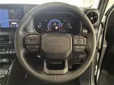 2026 Toyota Land Cruiser FJ VX White Jeep for sale, Japanese used car export - photo 17 of 53 | GULJI TRADERS