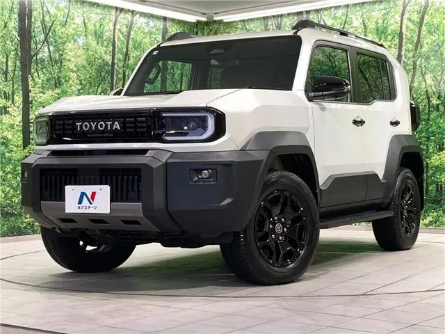 2026 Toyota Land Cruiser FJ VX Pearl Jeep for sale, Japanese used car export - photo 1 of 30 | GULJI TRADERS