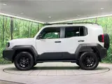 2026 Toyota Land Cruiser FJ VX Pearl Jeep for sale, Japanese used car export - photo 21 of 30 | GULJI TRADERS