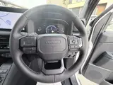 2026 Toyota Land Cruiser FJ VX Pearl Jeep for sale, Japanese used car export - photo 21 of 29 | GULJI TRADERS